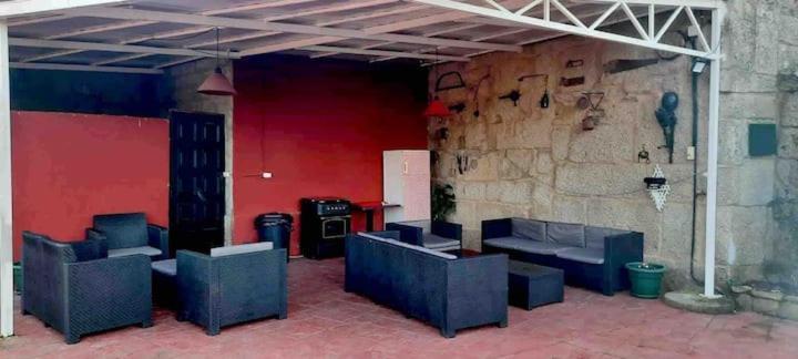 Alojamiento Entero Con Piscina Y Jardin. 奥伦塞 外观 照片