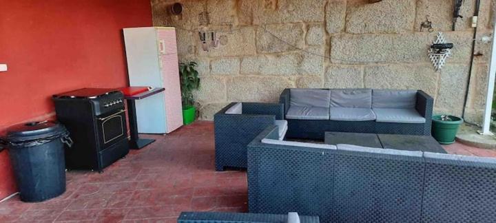Alojamiento Entero Con Piscina Y Jardin. 奥伦塞 外观 照片